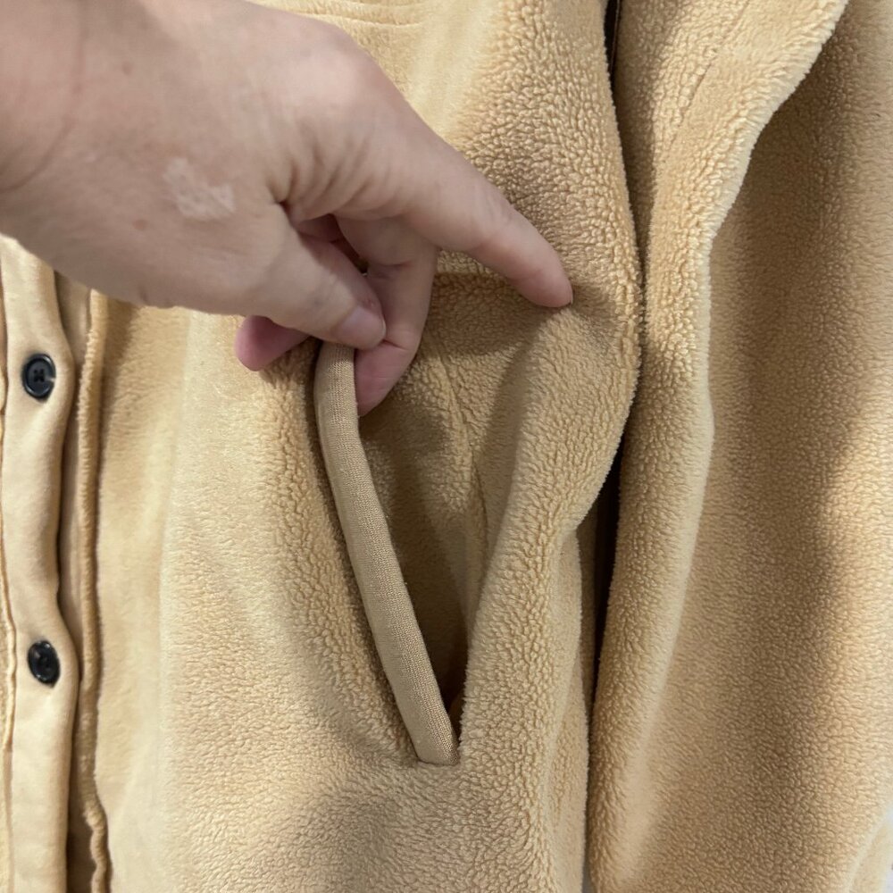 Amazon Plush Shacket Pockets Elbow Patches L - Picture 3 of 8